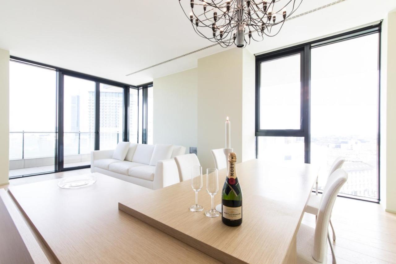 Stylish Elegant Suite In Torre Solaria With Exclusive Milan'S View Exteriör bild